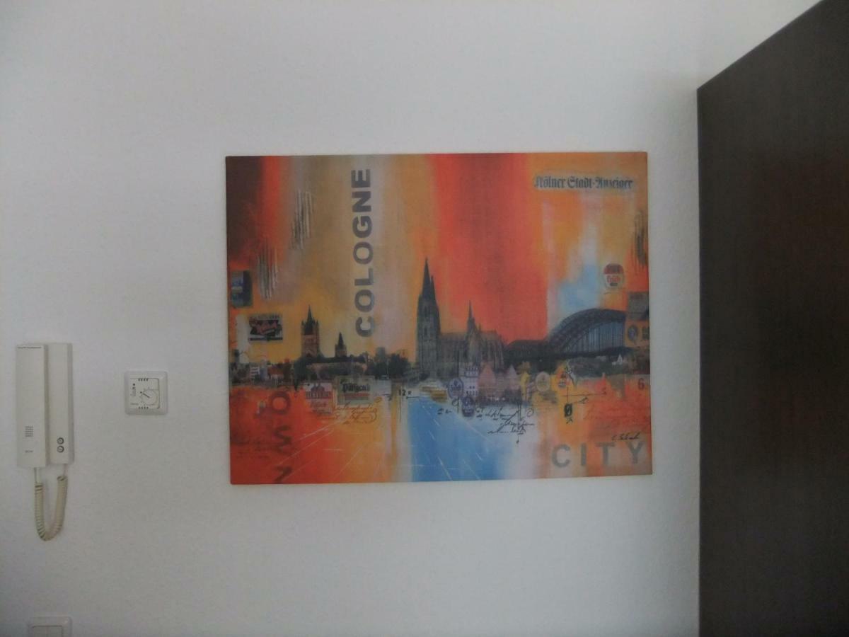 Beautiful Im Zentrum Von Sankt Augustin, Netflix * Sankt Augustin
